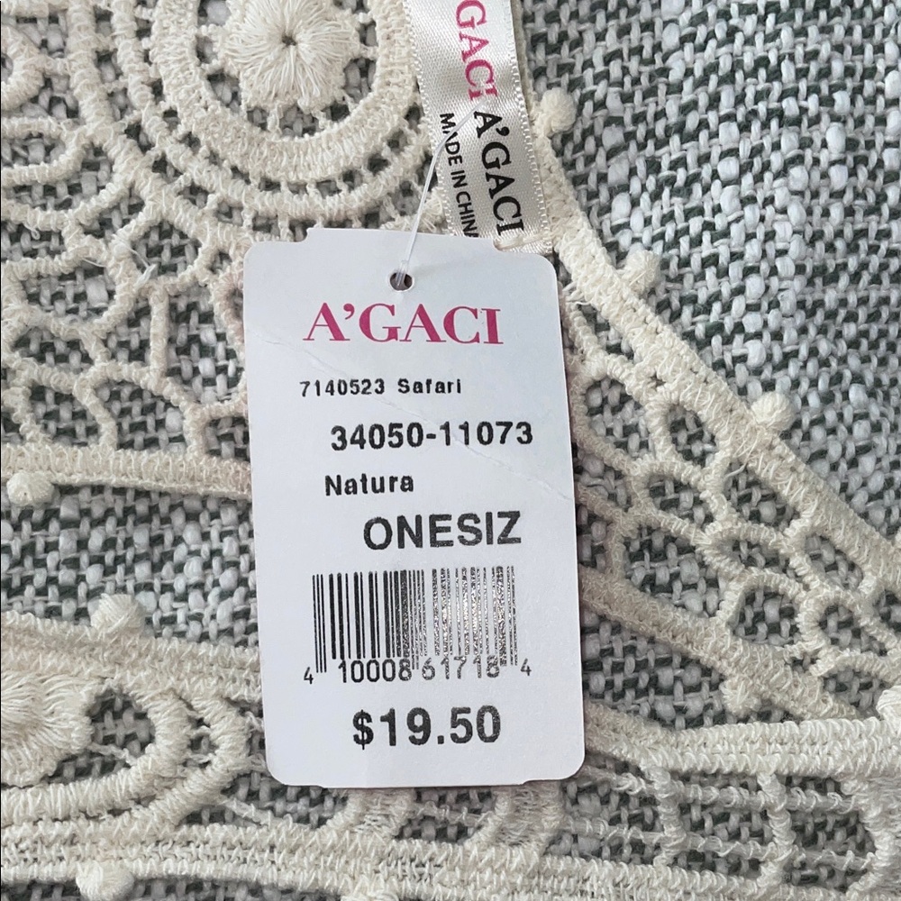 A'gaci Beige Crochet Pattern Top - Picture 6 of 6